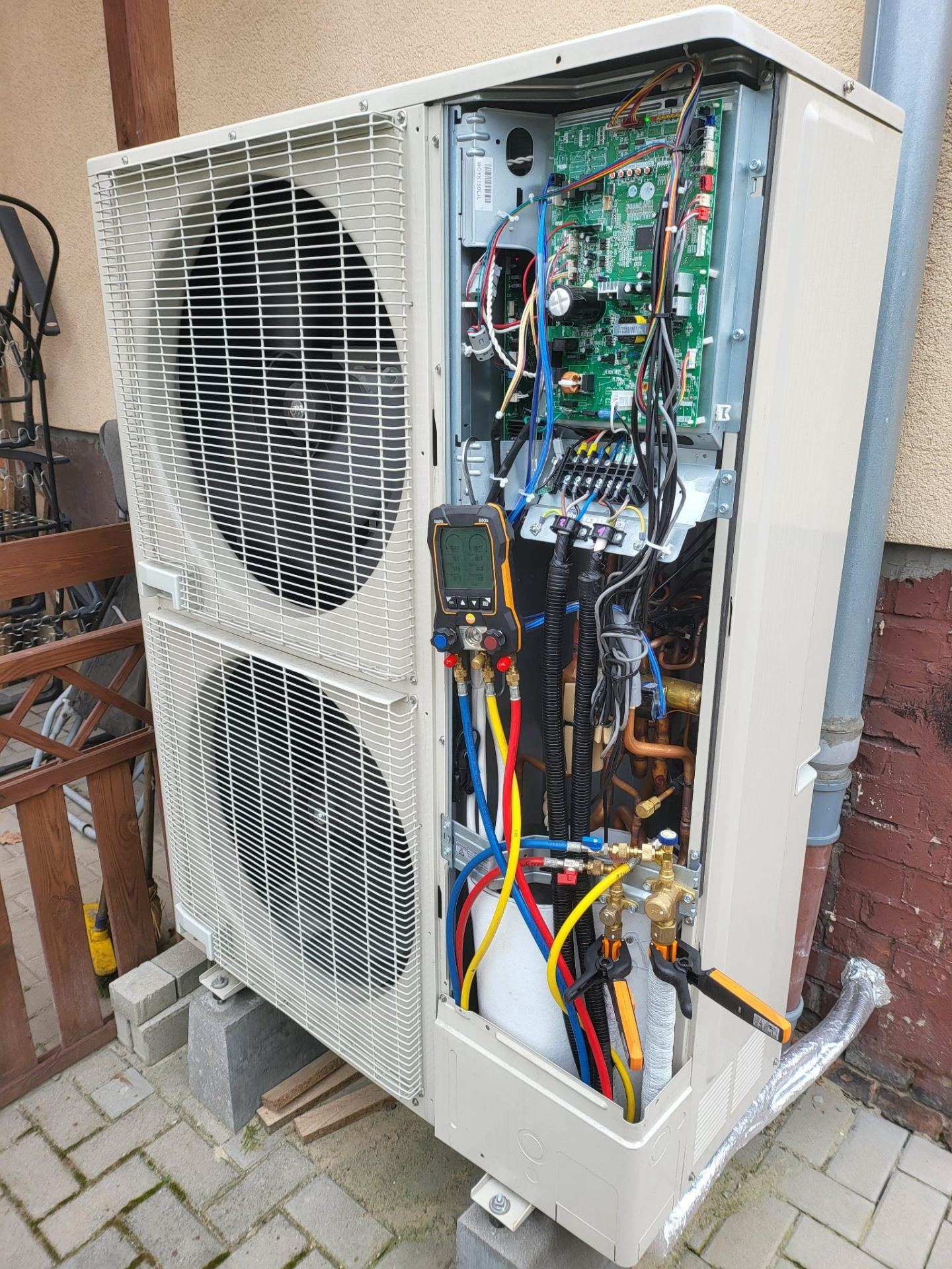 Pompa ciepła – kotłownia i instalacja – Smarchowice Wielkie – zdjęcie 2
