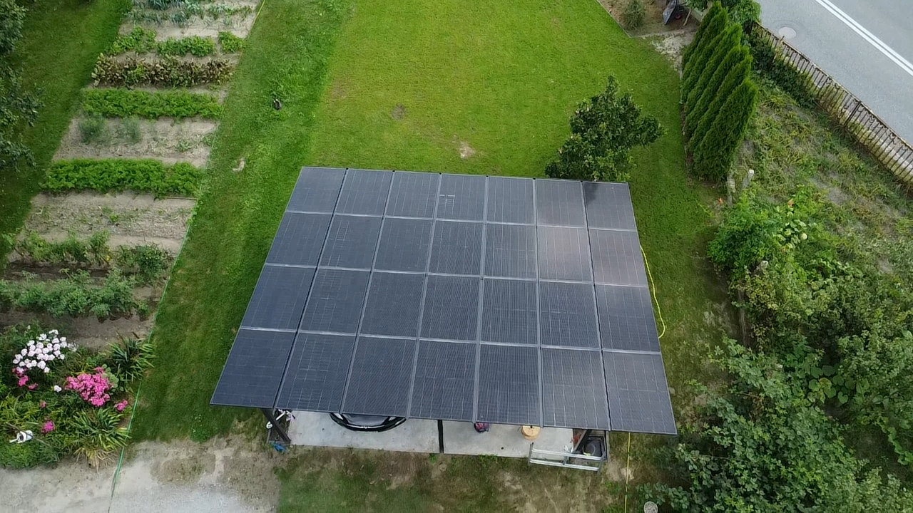 Wiata fotowoltaiczna – carport PV – zdjęcie 3